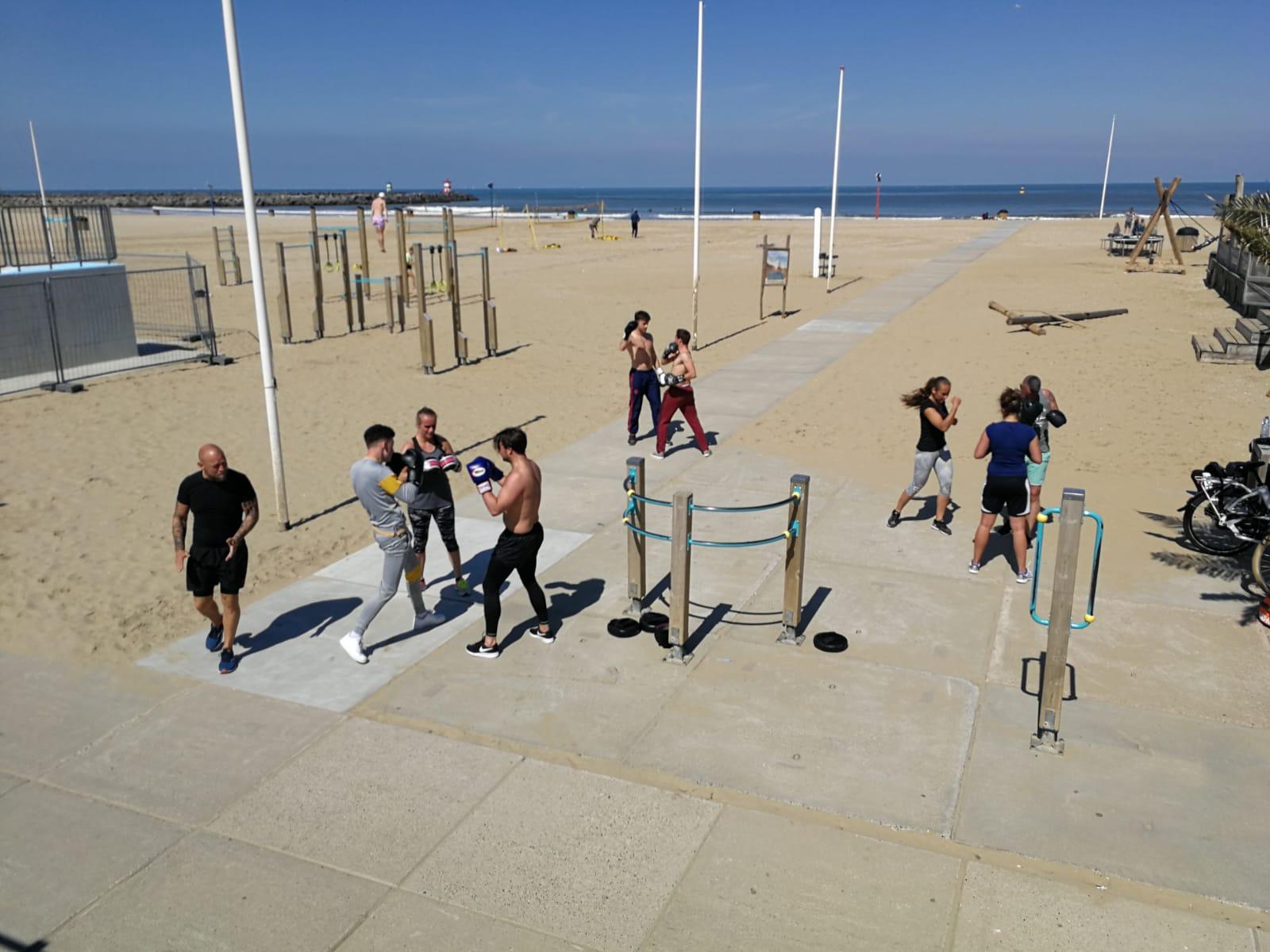 Actieve Bedrijfsuitjes - Beachboxing