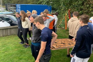 Bedrijfsuitje Den Bosch met evenementen die aan het begeleiden is